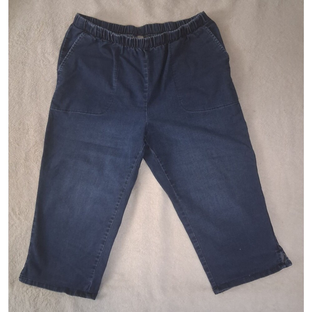 Woman Within Blue Denim Capri Size 22W Elastic Waist Pull-on Stretch Pockets